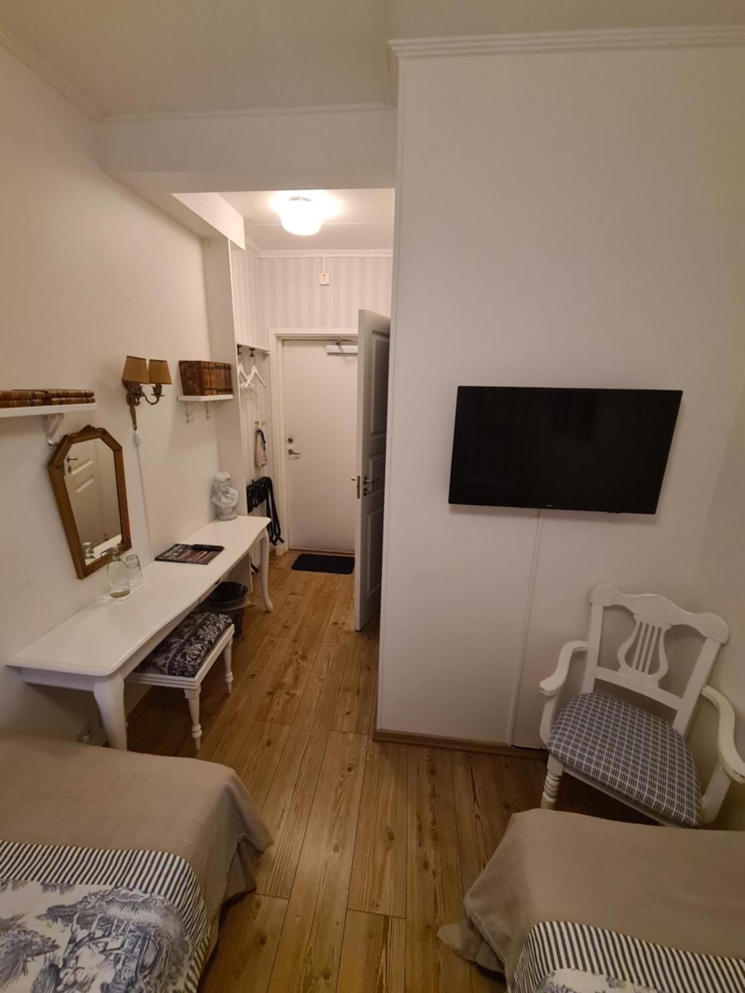 Hotell Viking Uddevalla Esterno foto